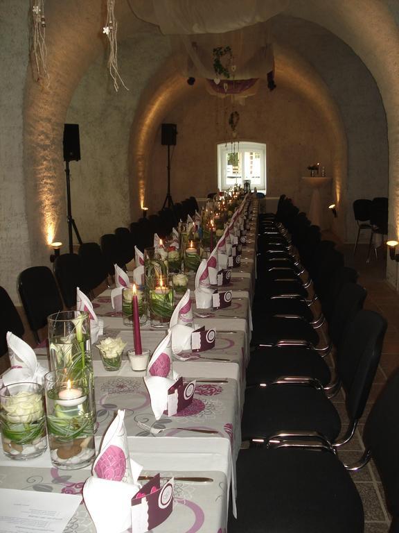 Bruckenkopf - Hotel Wittenberg Bagian luar foto