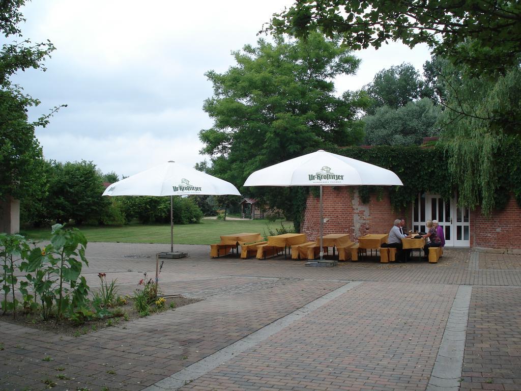 Bruckenkopf - Hotel Wittenberg Bagian luar foto